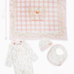 طقم من أربع قطع من اتيلييه بابي - الفراولة