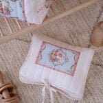 طقم حقيبة مع منظم أدوات الطفل من اتيلييه بابي - حكاية خُرافية