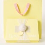 خدمة تغليف الهديه بتور ناعم ف بوكس مع كرت اهداء