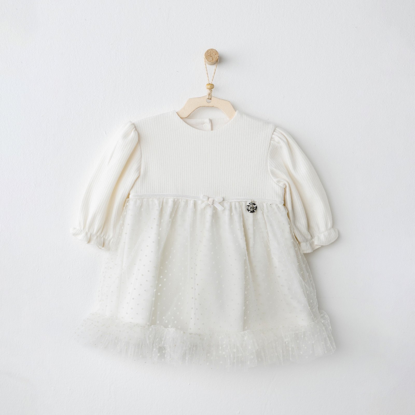 img_9843 فستان بناتي - ابيض بطبقة تور ناعمه - Image 1