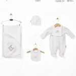 طقم ولادي ٤ قطع رصاصي