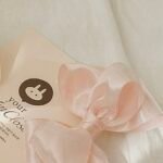 pink volume ribbon pin  ( قطعه فقط )