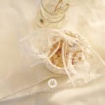 Big lace ribbon hair pin - Image 2