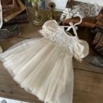 فستان من التور الناعم و الدانتيل