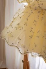 فستان التور محبوك بالورد الناعم ( وردي _ اصفر ) - Image 4