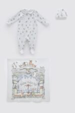 طقم ولادي ثلاث قطع افرول كاب بطانيه بوكس هدايا  0-3 اشهر