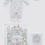 طقم ولادي اربع قطع افرول كاب بطانيه بوكس هدايا  0-3 اشهر