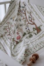 طقم افول كاب بطانيه  من اتيلييه بابي- الربيع - Image 2